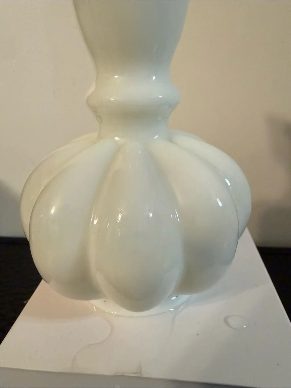 Siver crest Fenton White Milk Glass Vase Pink Interior Ruffled Edge